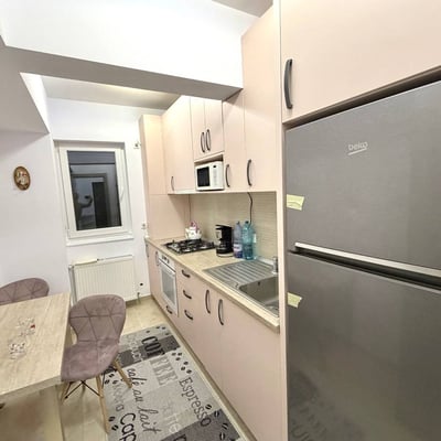 Аренда комфортной 2-комнатной квартиры, 6 сектор, Бухарест, Румыния